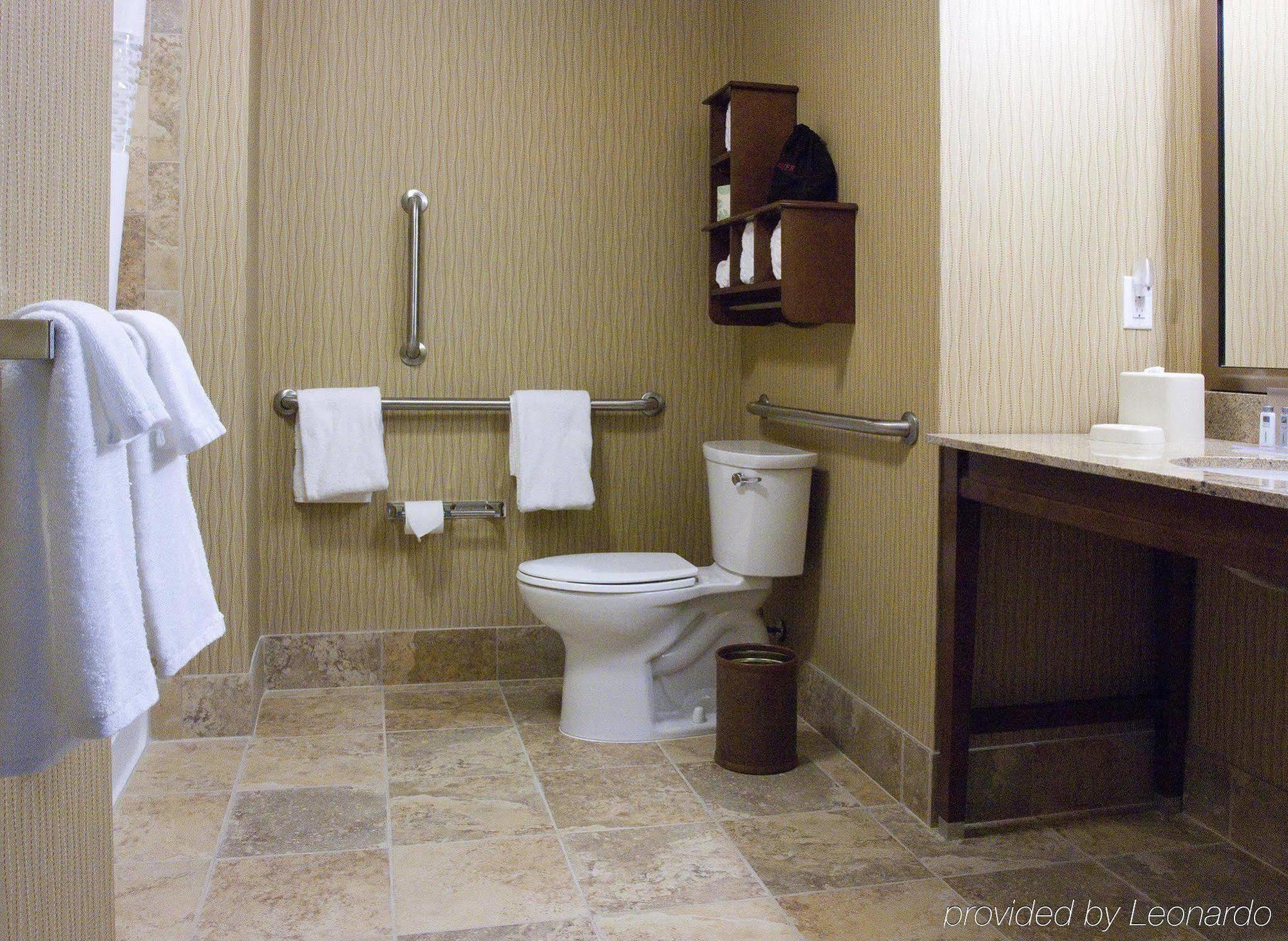 Hampton Inn Oxford/Miami University Area Buitenkant foto
