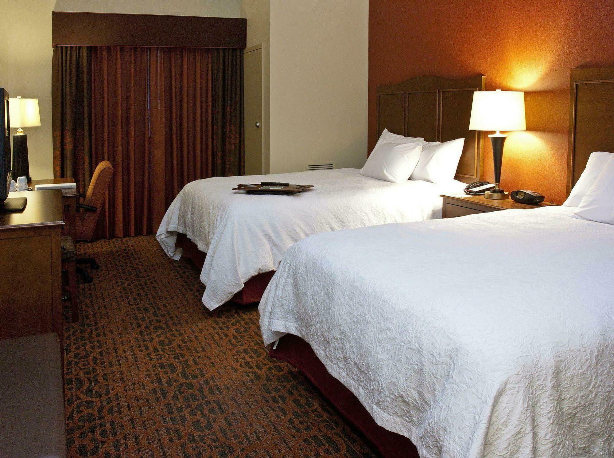 Hampton Inn Oxford/Miami University Area Buitenkant foto